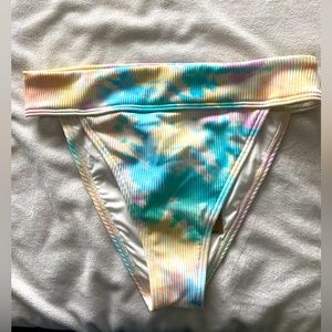 Billabong tie die bikini bottoms (NWT)